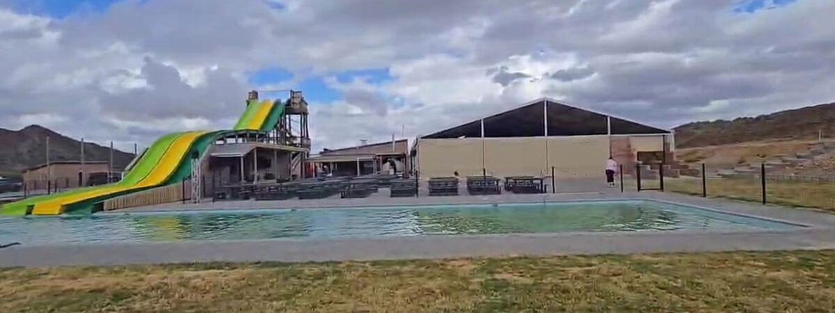 Pool and Slides at Absolutely Wild
